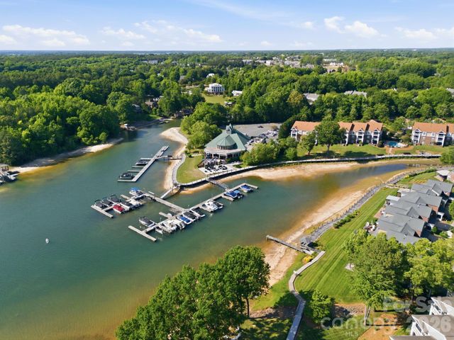18801 Nautical Drive 304, Cornelius, NC 28031