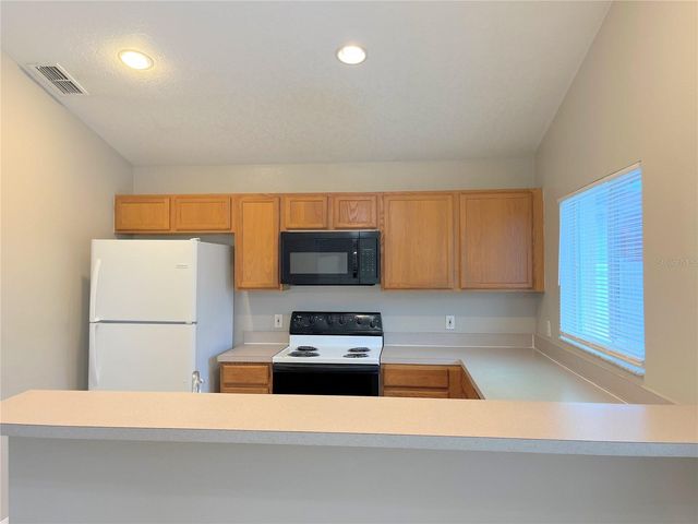 509 HILLCREST DRIVE, Davenport, FL 33897