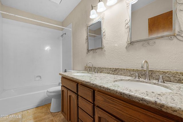 3152 E IRWIN Avenue, Mesa, AZ 85204