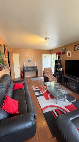2322 W 157th Place, Markham, IL 60426