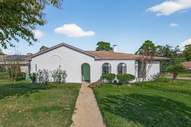 17418 Largs Circle, Spring, TX 77379