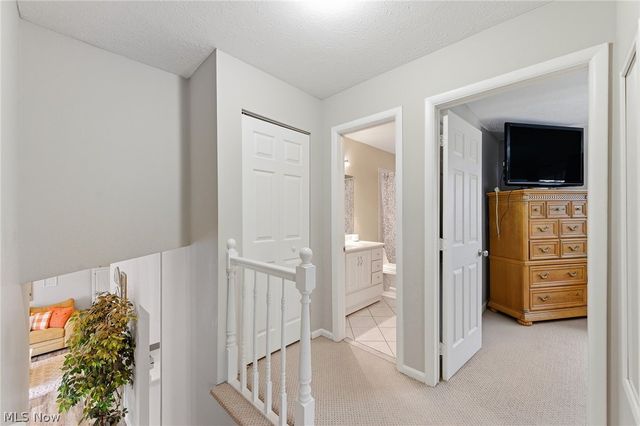 12052 Wood Oval, North Royalton, OH 44133