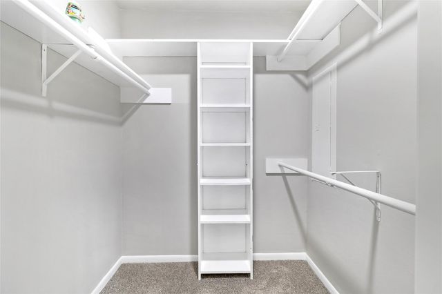 387 Hackberry Dr, Onalaska, TX 77360