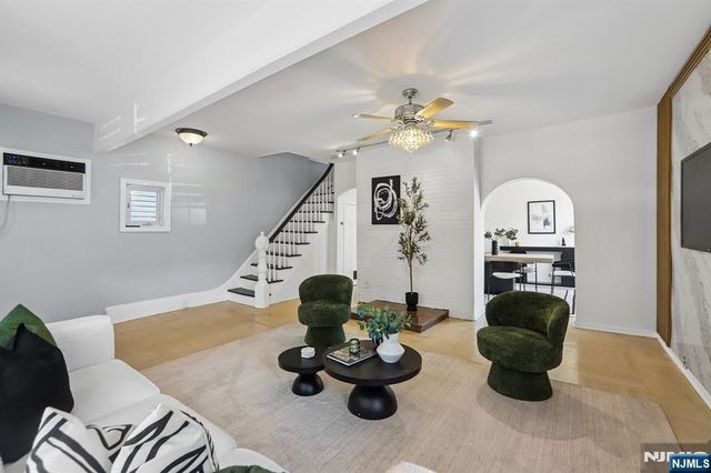310 Centre Avenue, Secaucus, NJ 07094