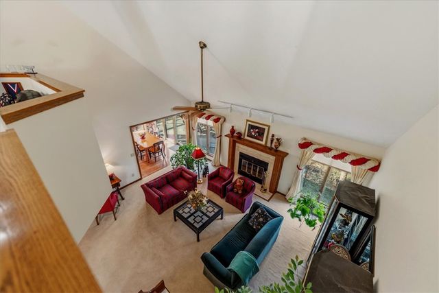 8289 Rhine Way, Centerville, OH 45458