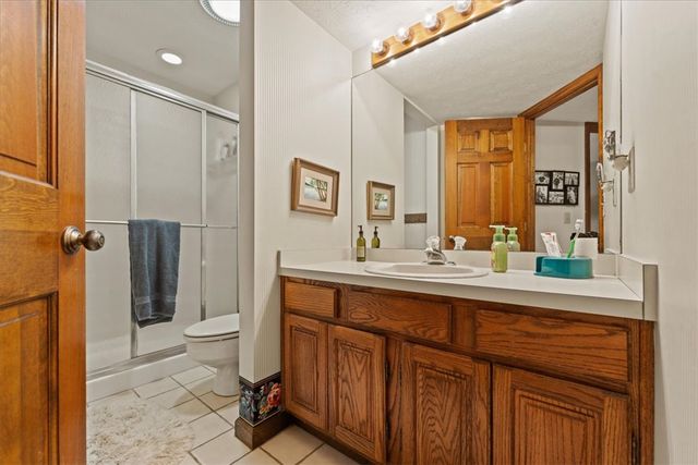 8289 Rhine Way, Centerville, OH 45458