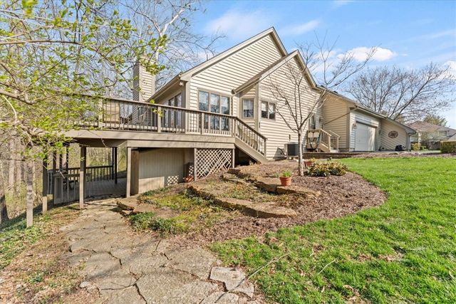 8289 Rhine Way, Centerville, OH 45458