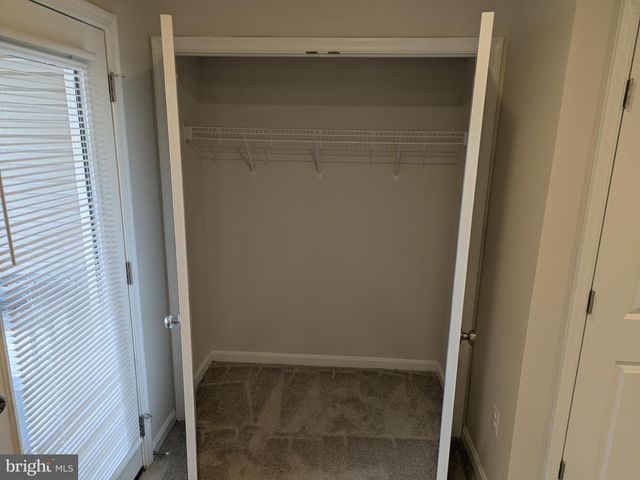 513 SEEBACK DR., Charles Town, WV 25414