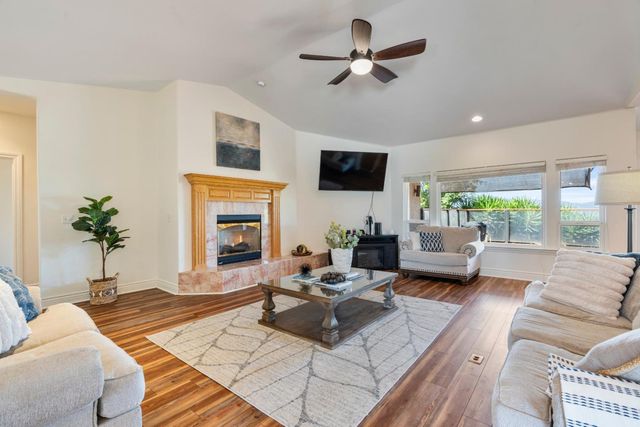 313 Taryn Court, Hollister, CA 95023
