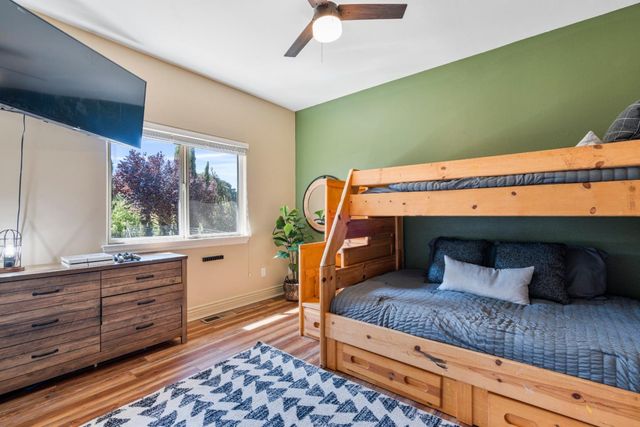 313 Taryn Court, Hollister, CA 95023