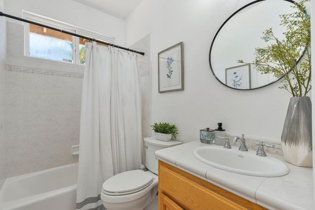 313 Taryn Court, Hollister, CA 95023