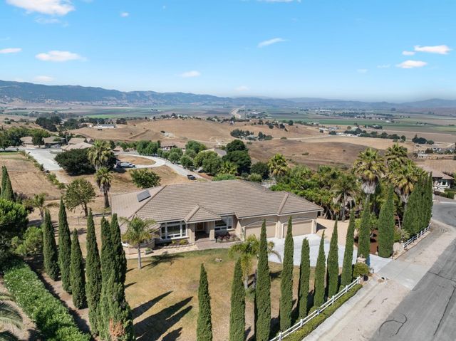 313 Taryn Court, Hollister, CA 95023