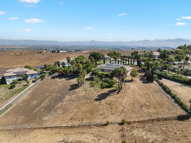 313 Taryn Court, Hollister, CA 95023