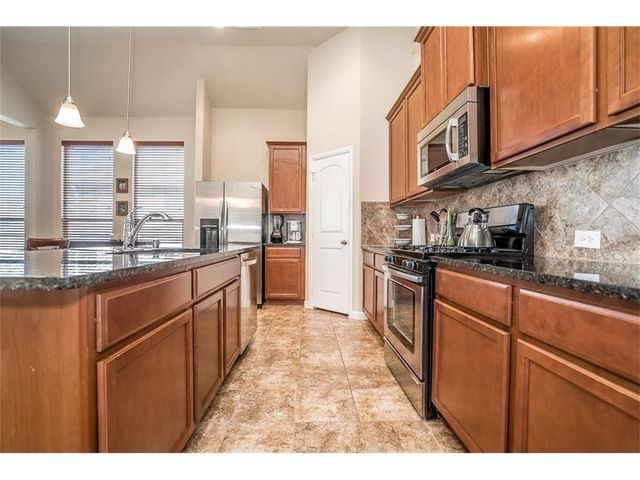 1405 Nightingale Drive, Aubrey, TX 76227
