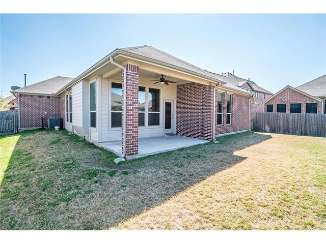 1405 Nightingale Drive, Aubrey, TX 76227