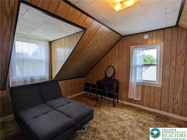 2844 Elm Court, Allentown City, PA 18103