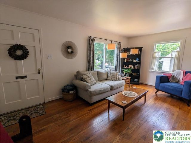 2844 Elm Court, Allentown City, PA 18103