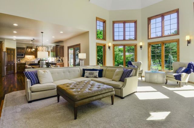1521 ROYAL CROWN COURT, Green Bay, WI 54313