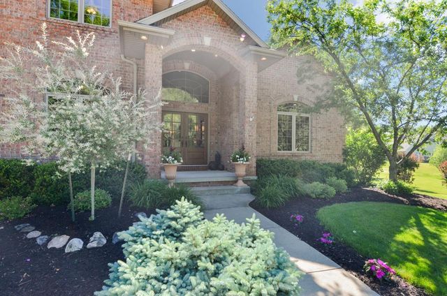 1521 ROYAL CROWN COURT, Green Bay, WI 54313