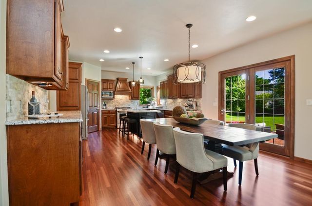 1521 ROYAL CROWN COURT, Green Bay, WI 54313