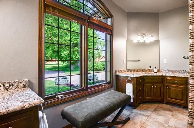 1521 ROYAL CROWN COURT, Green Bay, WI 54313