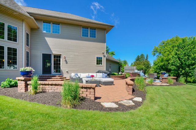 1521 ROYAL CROWN COURT, Green Bay, WI 54313