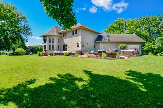 1521 ROYAL CROWN COURT, Green Bay, WI 54313