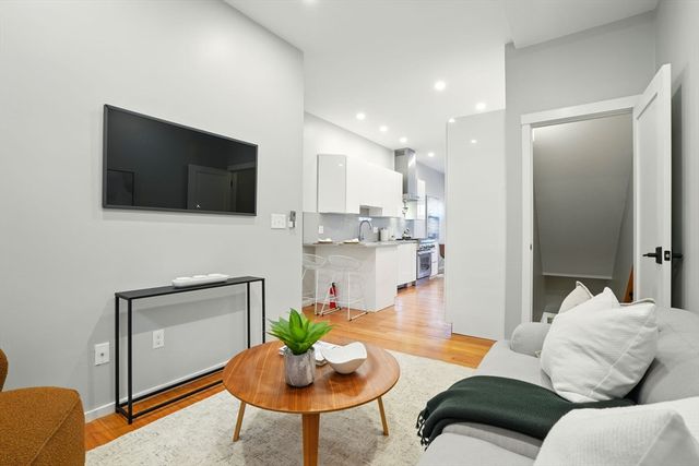 310 Broadway 310, Cambridge, MA 02139