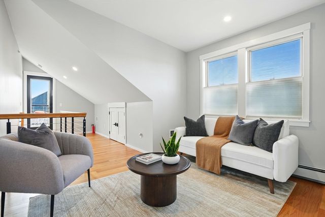 310 Broadway 310, Cambridge, MA 02139