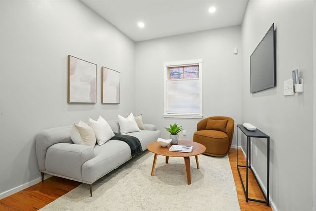 310 Broadway 310, Cambridge, MA 02139