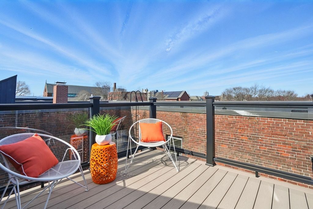 310 Broadway 310, Cambridge, MA 02139