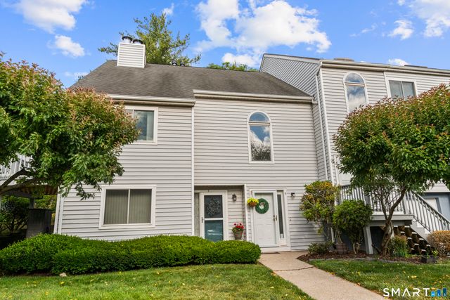 9 Clubhouse Drive 9, Cromwell, CT 06416