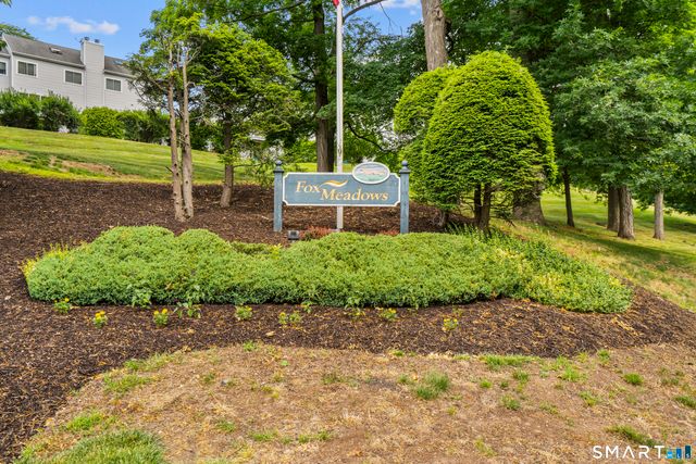 9 Clubhouse Drive 9, Cromwell, CT 06416