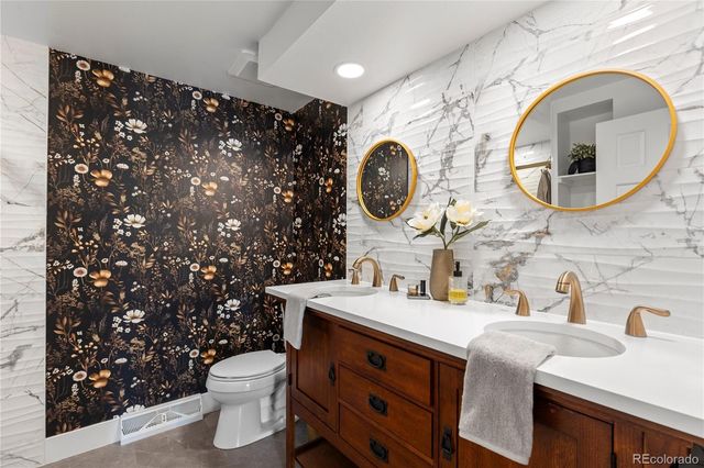 4953 E Maplewood Drive, Centennial, CO 80121