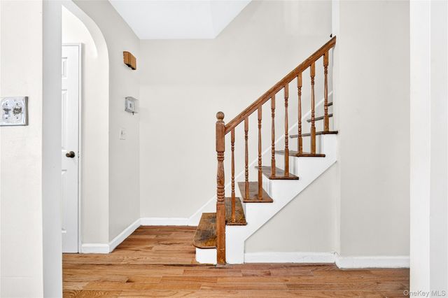 3885 Paulding Avenue, Bronx, NY 10469