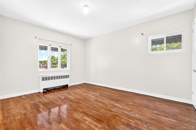 3885 Paulding Avenue, Bronx, NY 10469