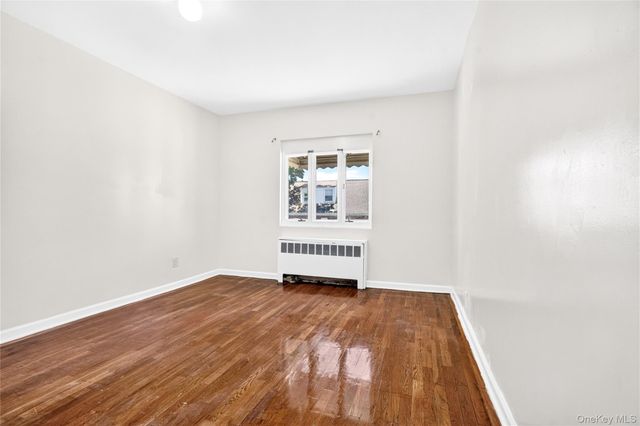3885 Paulding Avenue, Bronx, NY 10469