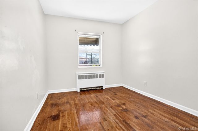 3885 Paulding Avenue, Bronx, NY 10469