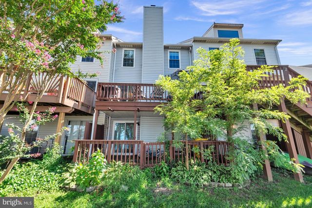 1322 COX COVE CT, Stoney Beach, MD 21226