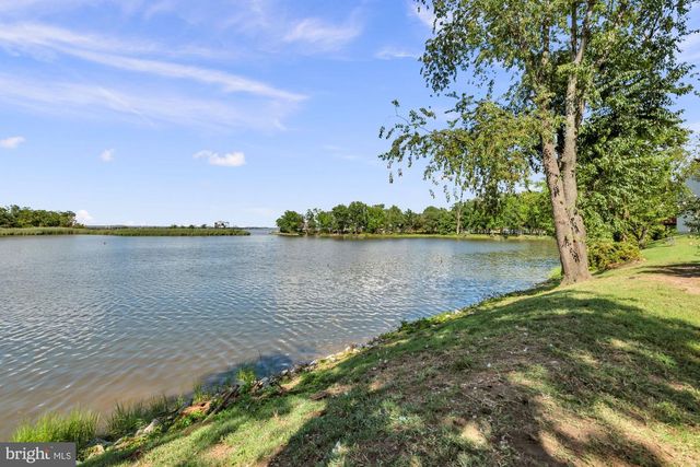 1322 COX COVE CT, Stoney Beach, MD 21226