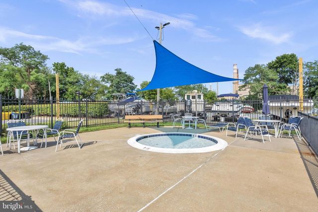 1322 COX COVE CT, Stoney Beach, MD 21226
