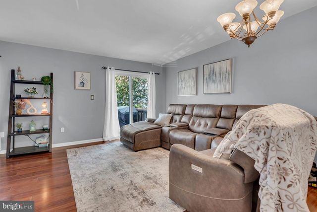 1322 COX COVE CT, Stoney Beach, MD 21226