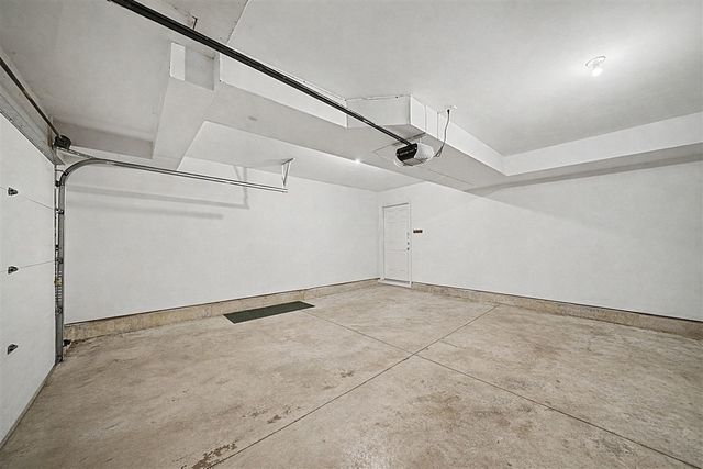 217 W Merchant Street, New Buffalo, MI 49117