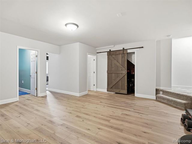 24827 Ivy, Novi, MI 48375