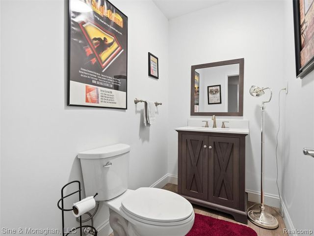 24827 Ivy, Novi, MI 48375
