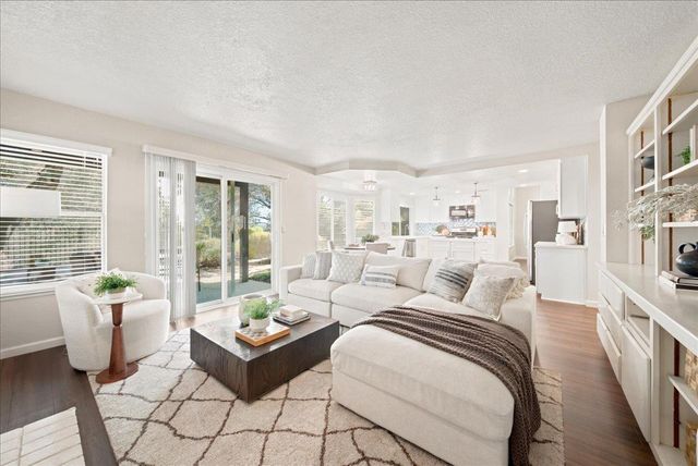 3219 Outlook Dr, Rocklin, CA 95765