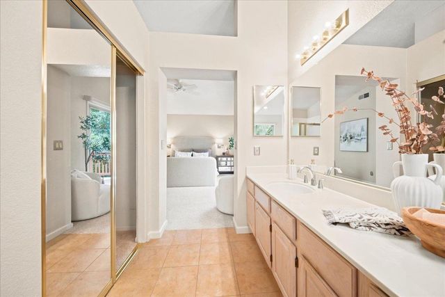 3219 Outlook Dr, Rocklin, CA 95765