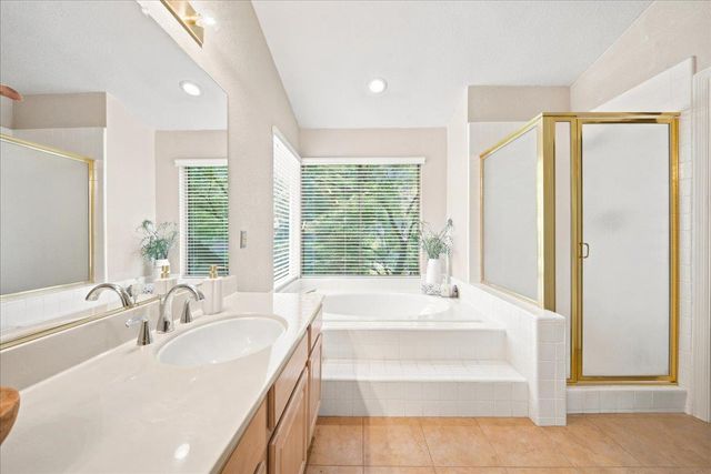 3219 Outlook Dr, Rocklin, CA 95765