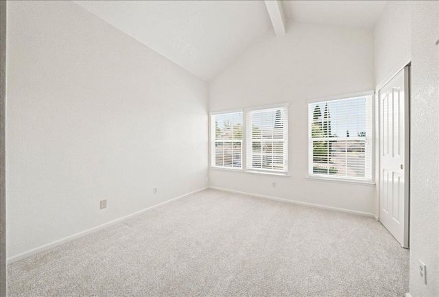 3219 Outlook Dr, Rocklin, CA 95765