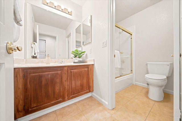 3219 Outlook Dr, Rocklin, CA 95765